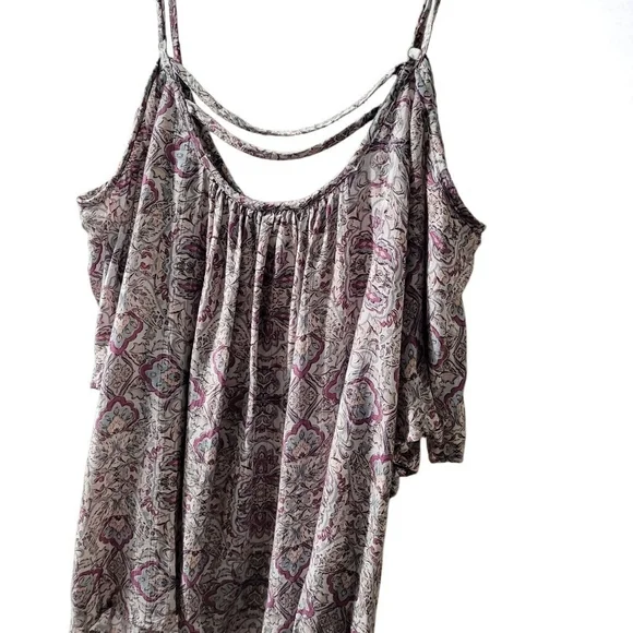 TORRID Floral Blouse with Maroon and Gray Tones - Picture 2 of 2